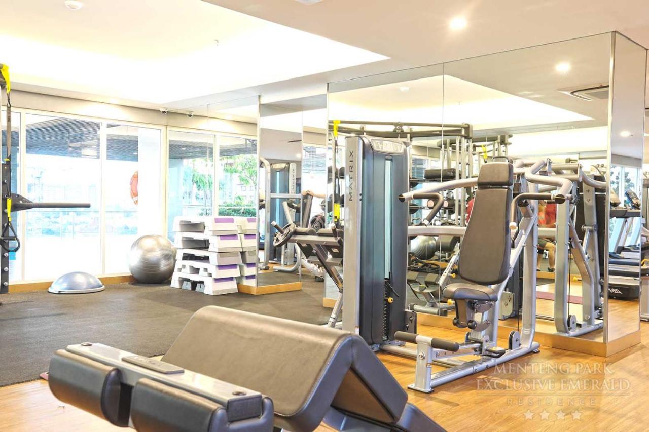 Menteng Park Exclusive Emerald Yakarta Exterior foto