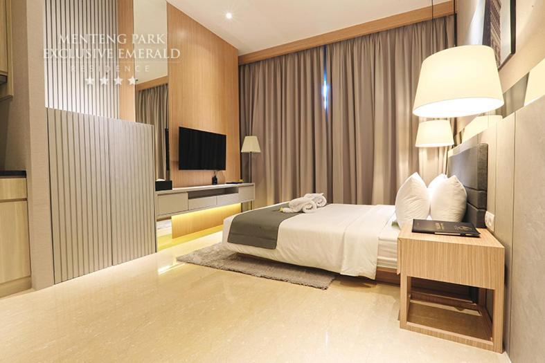 Apartamento Menteng Park Exclusive Emerald Yakarta Exterior foto