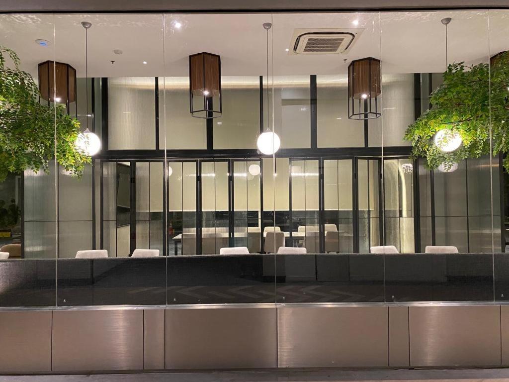 Menteng Park Exclusive Emerald Yakarta Exterior foto