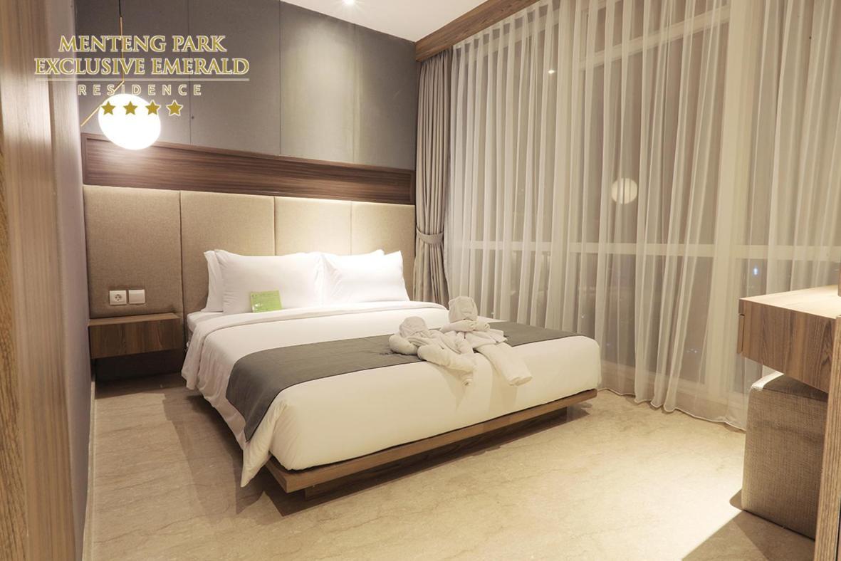 Menteng Park Exclusive Emerald Yakarta Exterior foto