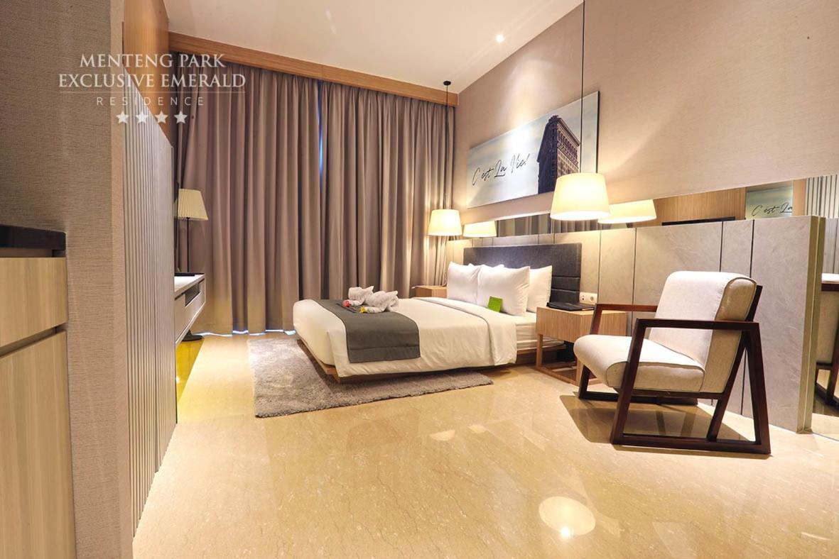 Apartamento Menteng Park Exclusive Emerald Yakarta Exterior foto